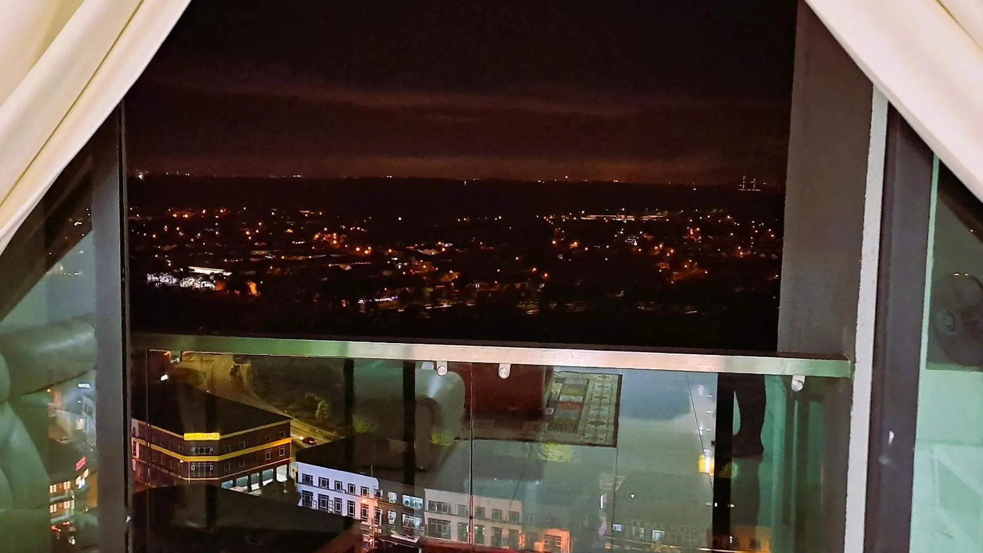 Apartamento Jb Bukit Indah Skyloft Suites Johor Bahru