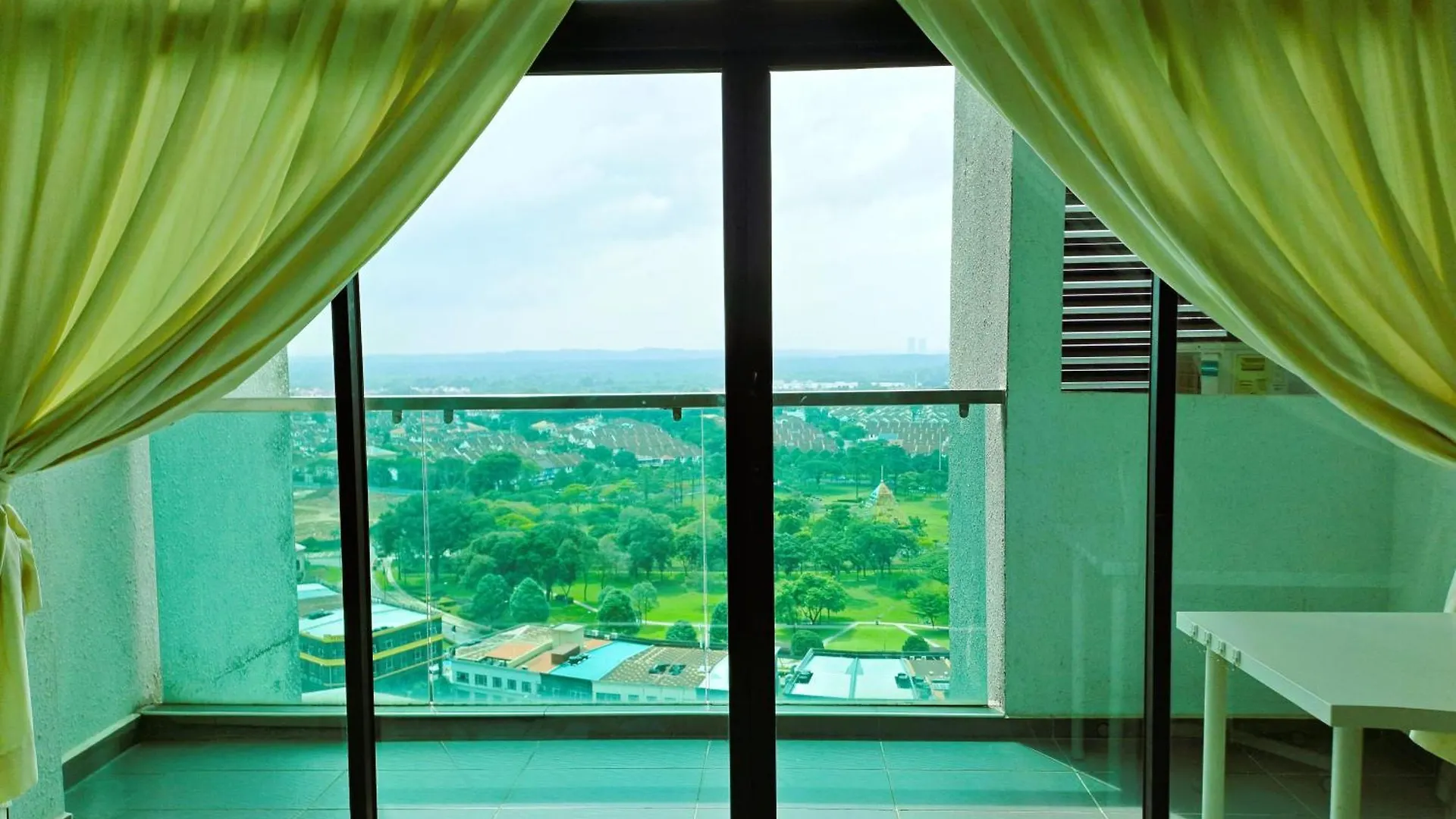 Jb Bukit Indah Skyloft Suites Johor Bahru Apartment
