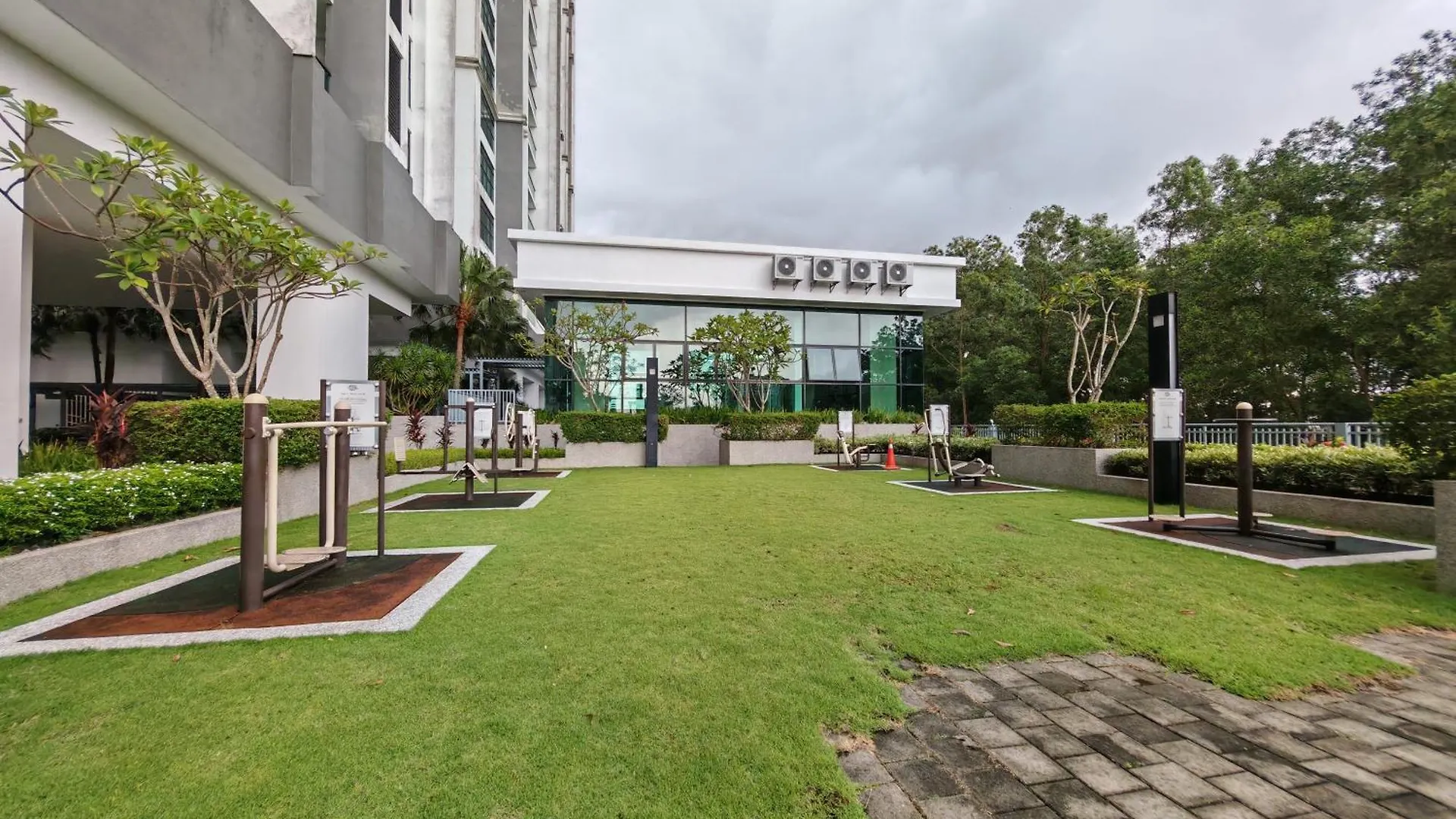Apartment Jb Bukit Indah Skyloft Suites Johor Bahru Malaysia